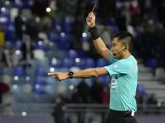 比赛中球员技术造诣展现出惊人水平的句子